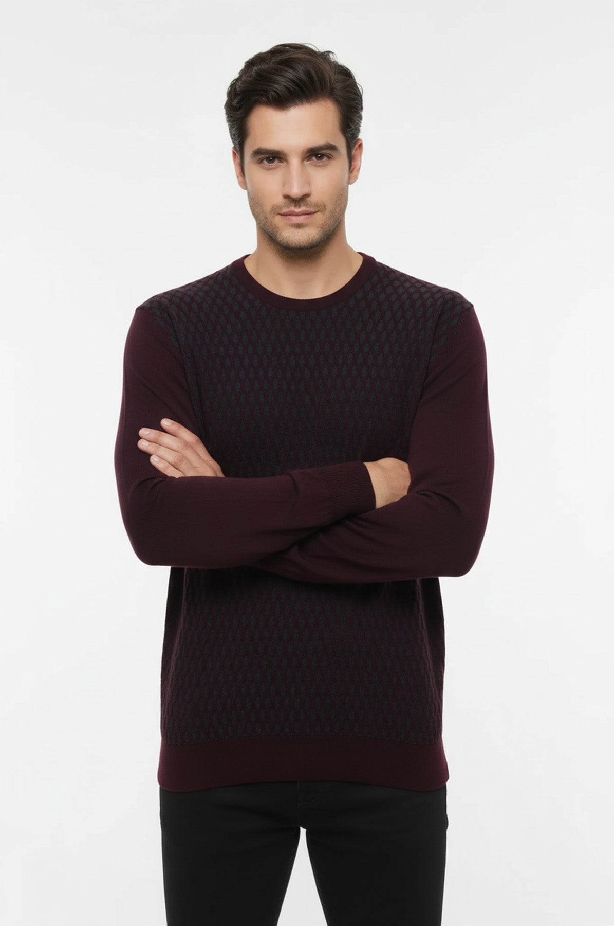 Burgundy Diamond Patterned Circle Neck Sweater - Wessi