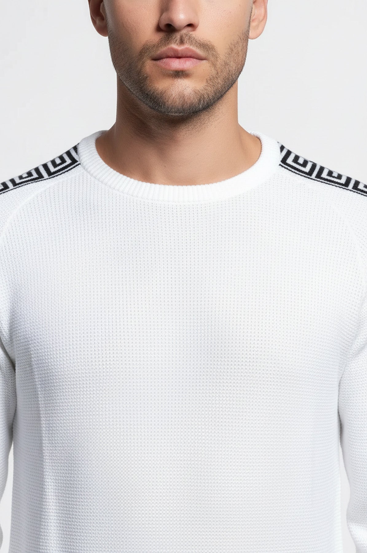 Crew Neck Knitwear Arms Patterned Over White - Wessi