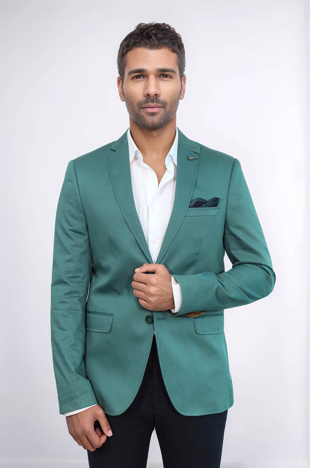 Modeled Cotton Green Blazer - Wessi