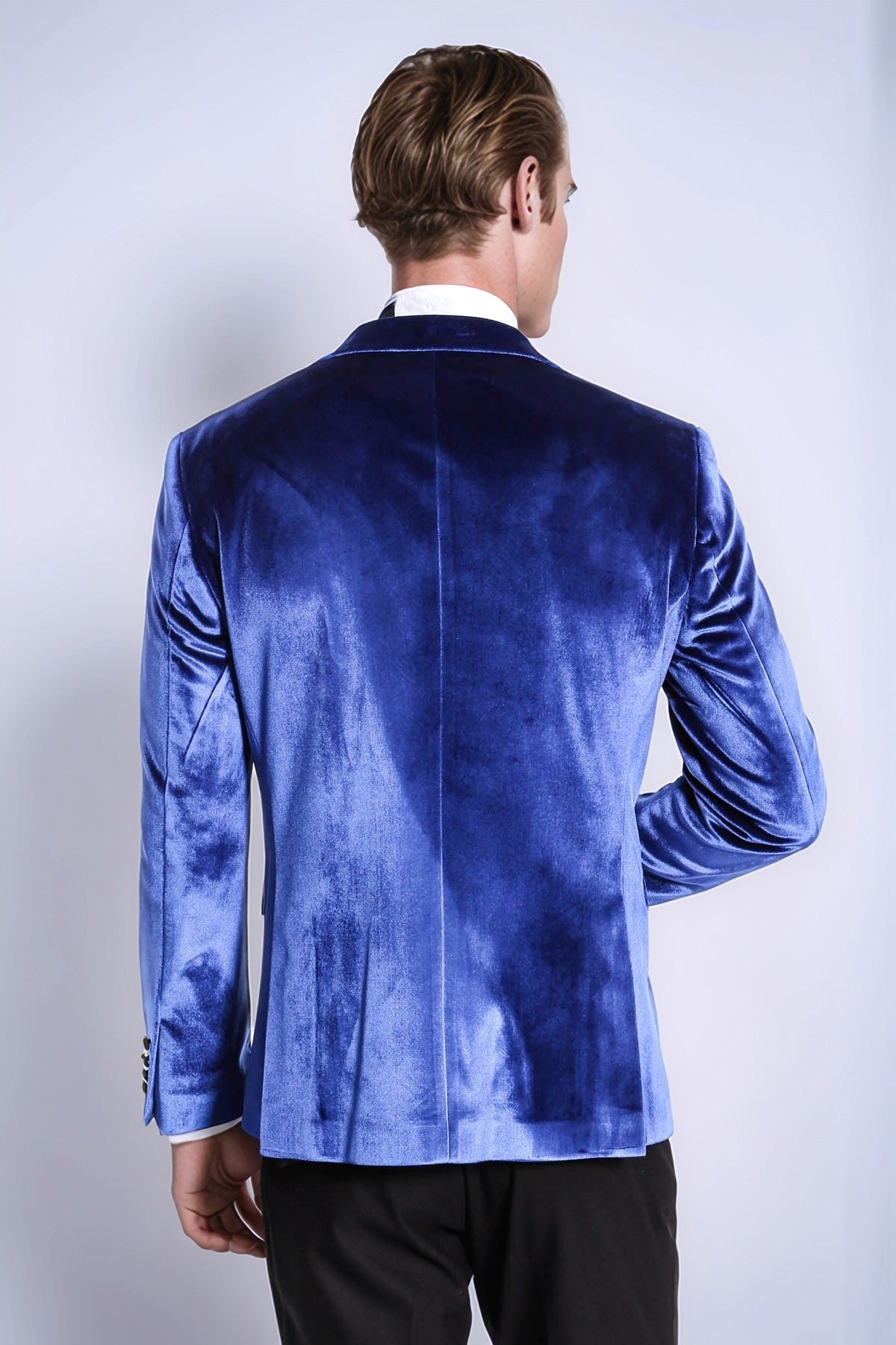 Velvet Navy Blue Slim Fit Men Prom Blazer - Wessi