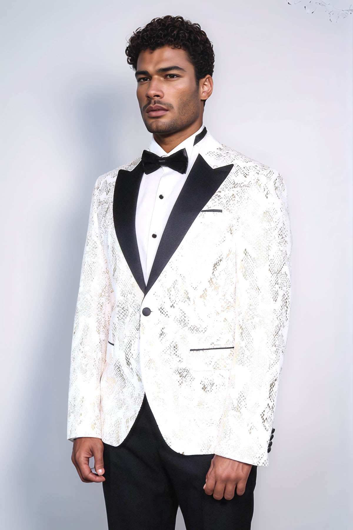 Peak Lapel Slim Fit Gold Patterned White Men Prom Blazer