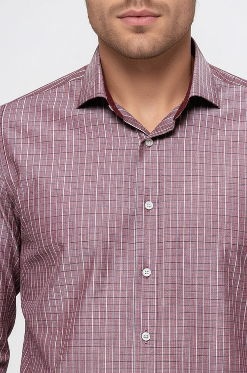 Slim-Fit Burgundy Plaid Shirt | Wessi