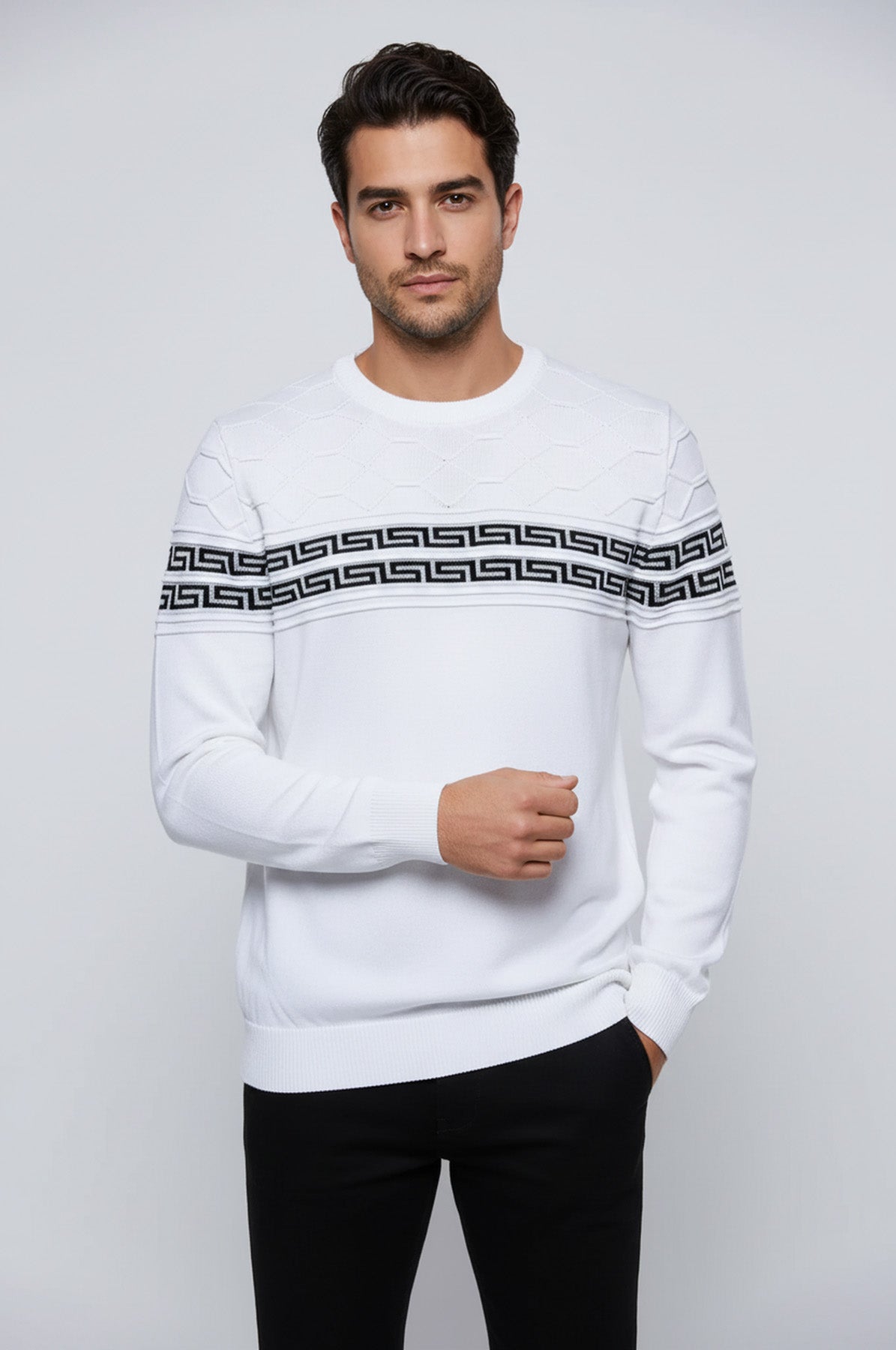 Circle Neck Knitwear Chest Patterned Over White - Wessi