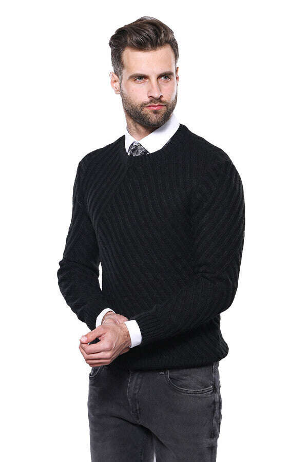 Patterned Circle Neck Black Sweater - Wessi