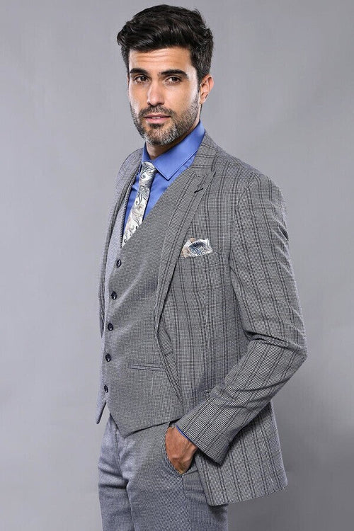 Plaid Navy Slim-Fit Vested Suit | Wessi
