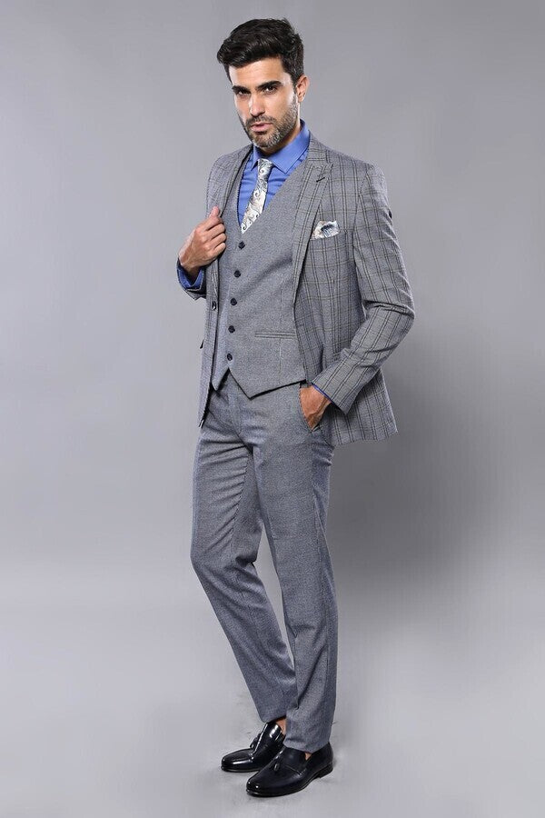 Plaid Navy Slim-Fit Vested Suit | Wessi